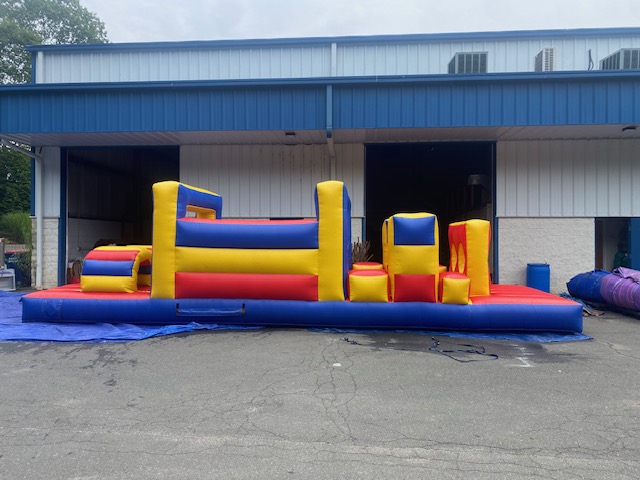33' OBSTACLE COURSE